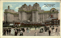 New Traymore Hotel And Boardwalk Postcard
