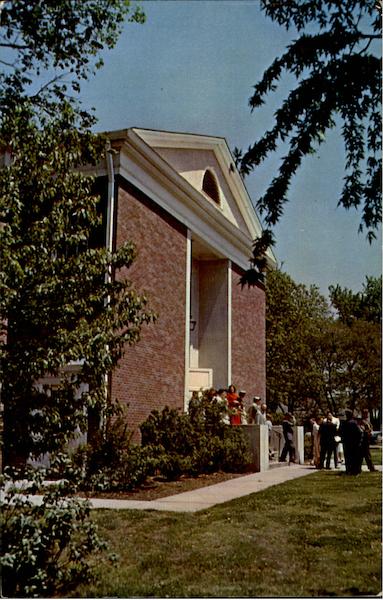 Church Of Christ, East Wood Street Paris Tennessee