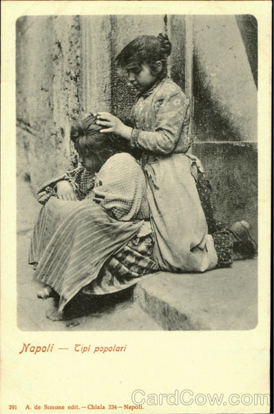 Tipi Popolari Napoli Italy