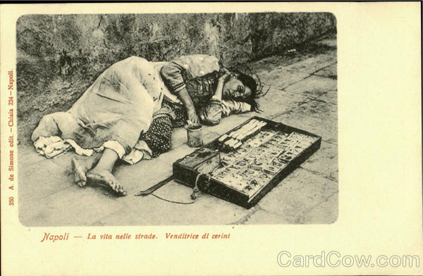 La Vita Nelle Strade Venditrice Di Cerint Napoli Italy