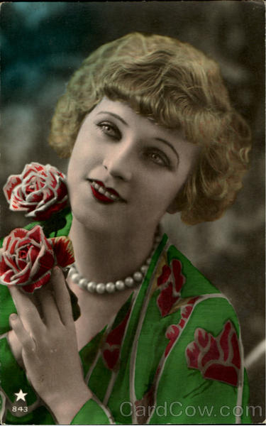 Tinted - Art Deco Women