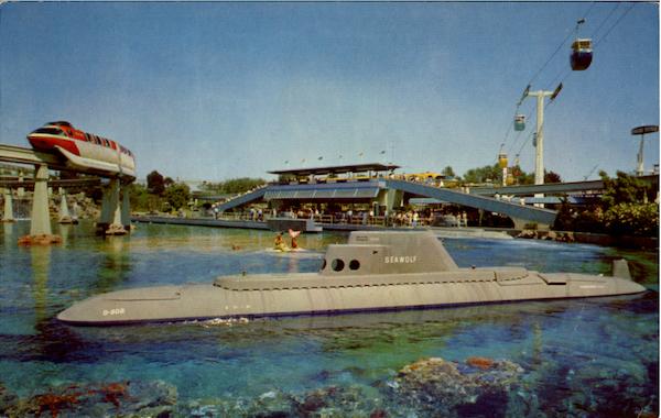 Submarine Ride Disney