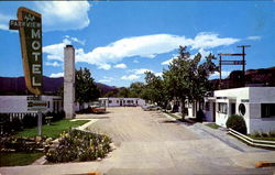 Parkview Motel, 231 River St Postcard