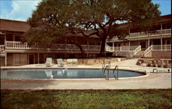 The Sunday House Motor Inn, Interstate 10 Highway 16 Kerrville, TX Postcard Postcard