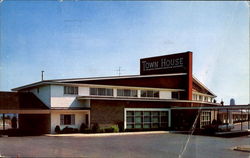 Town House Motor Hotel, U. S. 9 Postcard