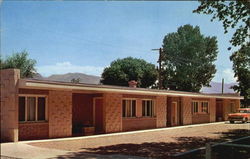 Herndon Hotel & Courts Postcard