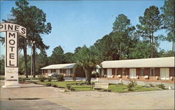 Pines Motel, 1500 North Ashley St Valdosta, GA Postcard Postcard