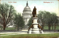 Garfield Statue Postcard