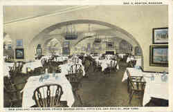 New England Dining Room, Prince George Hotel, Fifth Ave, And 28th St Postcard