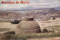 Saludos De Quito Postcard