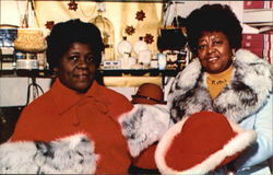 New York Style Shoppe, 314 East 51st Street Chicago, IL Postcard Postcard