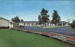 Hollander Motel, 1501 E Market St. Postcard