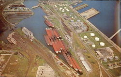 Port Of Milwaukee, Jones Island Postcard