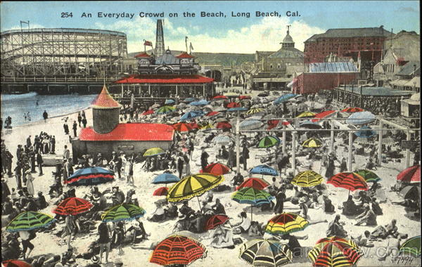 An Everyday Crowd On The Beach Long Beach California