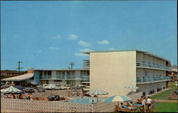 Bel Harbour Motel, Ocean Front & 13th St. Virginia Beach, VA Postcard Postcard