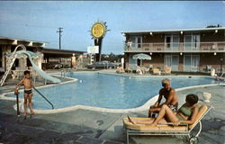 Quality Inn East, U. S. 522, 50 and 17 Postcard