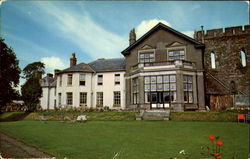 Castle Hotel Brecon, Wales Postcard Postcard