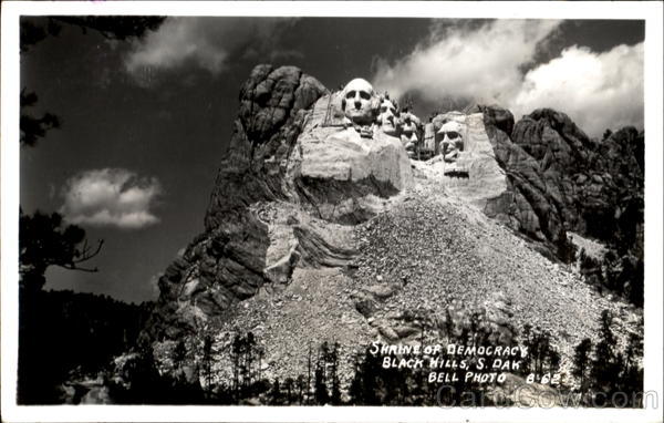 Mt. Rushmore Shrine of Democracy Keystone South Dakota
