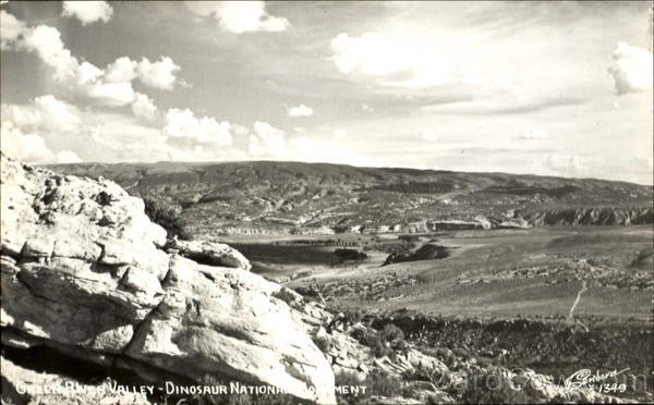 Dinosaur National Monument Green River Valley Scenic Utah