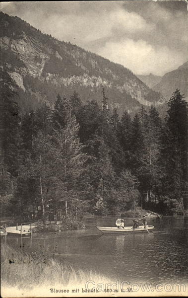 Blausee mit Ländte. 900 m. ü. M Scenic Switzerland