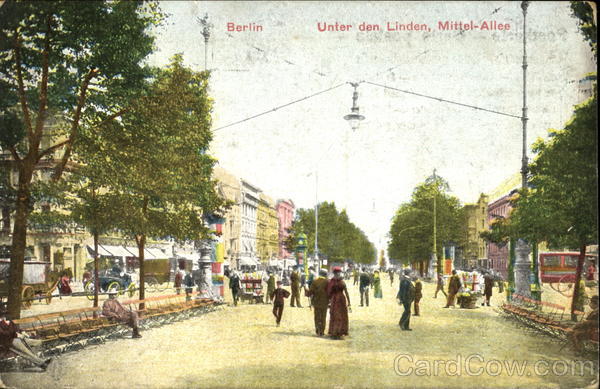 Unter den Linden, mittle-alle Berlin Germany