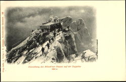 Münch'ner Haus / Zugspitze Postcard