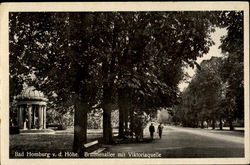 Bad Homburg v. d. Höhe. Brunnenallee mit Viktoriaquelle Postcard
