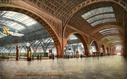 Leipzig. Hauptbahnhof (Bahnsteige) Postcard