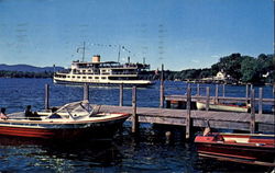 Me Mt. Washington Leaving Wolfeboro, Lake Winnipesaukee New Hampshire Boats, Ships Postcard Postcard