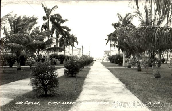 The Circle, City Park Hollywood Florida