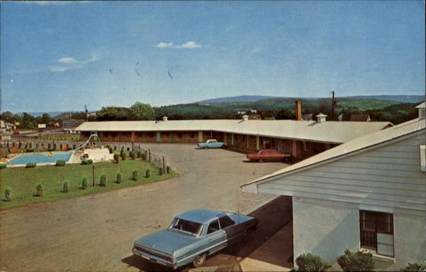 Mountain View Motel, Intersection U. S. 22 and 220 Duncansville Pennsylvania