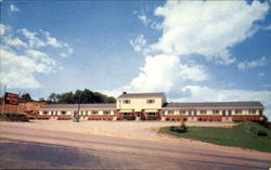 Buskey's Motel Postcard