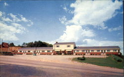 Buskey's Motel Postcard
