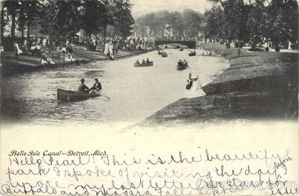 Belle Isle Canal Detroit Michigan
