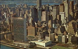 United Nations Complex In The Foreground Postcard