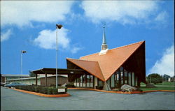 Howard Johnson's Motel, 1-94 Belleville Rd. Exit 190 Postcard