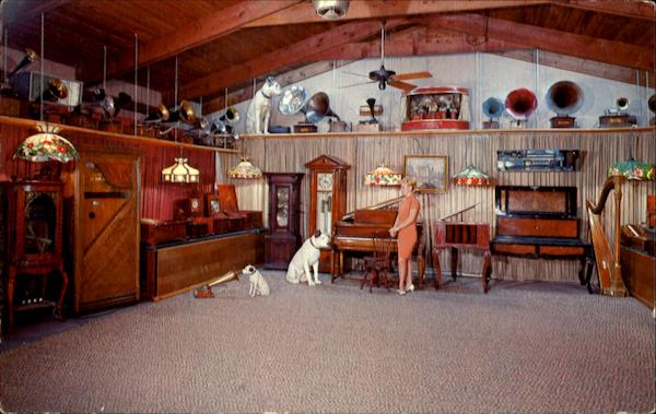 Cars & Music Of Yesterday, U. S. 41 Sarasota Florida