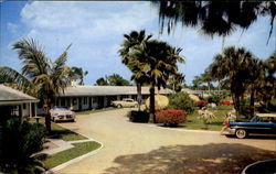 Flamingo Colony Motorcourt, 4703 N. Tamiami Trail On U. S. 41 at 47th St Postcard