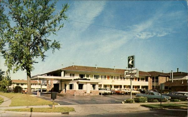 Toledo Rave Lodge, 1919 Collingwood Blvd Ohio
