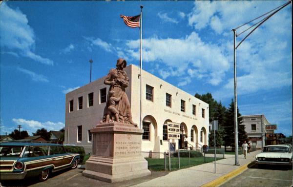 Madonna Of The Trail Springerville Arizona