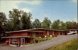 Hi-View Motel Newington, CT Postcard Postcard