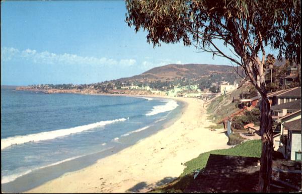 Southern California Coastline And Beachside Home Scenic