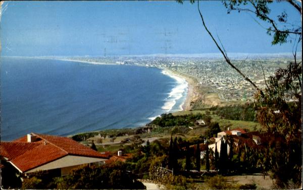 Looking North Along The Coast From The Palos Verdes Hills Scenic California