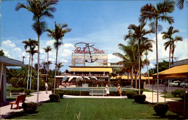 Fountain And Patio, Bahia Mar Yacht Basin Fort Lauderdale Florida