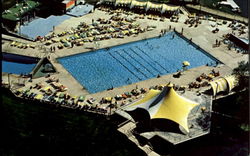 Nevele Country Club Postcard