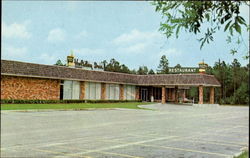 Holiday Inn, 1-95 U. S. 15 and U. S. 17A Postcard