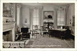 Study of Franklin D. Roosevelt, Franklin D. Roosevelt Memorial Library Postcard