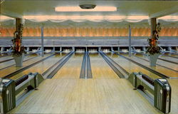 Johnson's Bowling Academy, 2100 Dixwell Avenue Hamden, CT Postcard Postcard