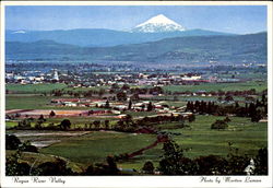 Rogue River Valley And Mt. McLaughlin Scenic Oregon
