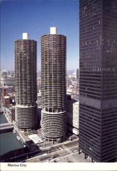 Marina City's Twin Towers, Chicago River Postcard